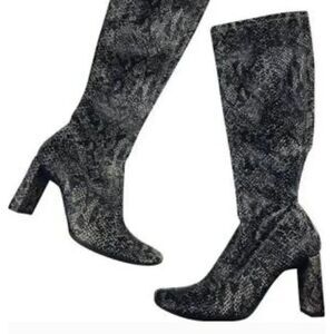 Chinese Laundry Knee High Snakeskin Print Women's‎ Size 8 Boots
